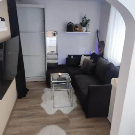 Stylovy Апартаменты Дубница-над-Вагом